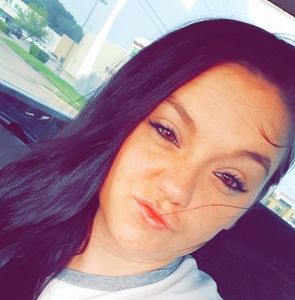 Meet your Posher, Britney